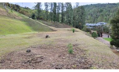 Venta de Lote En Unidad Cerrada Juanito Laguna El Retiro