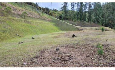 Venta de Lote En Unidad Cerrada Juanito Laguna El Retiro