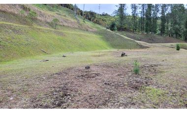 Venta de Lote En Unidad Cerrada Juanito Laguna El Retiro