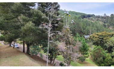 Venta de Lote En Unidad Cerrada Juanito Laguna El Retiro