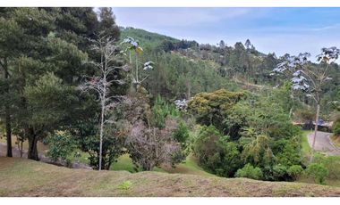 Venta de Lote En Unidad Cerrada Juanito Laguna El Retiro