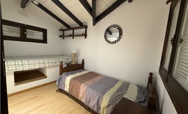 Alquiler Temporada Verano Mar Del Plata - La Perla - Chalet 7 pers.