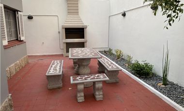 Alquiler Temporada Verano Mar Del Plata - La Perla - Chalet 7 pers.