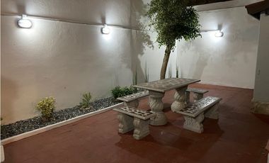 Alquiler Temporada Verano Mar Del Plata - La Perla - Chalet 7 pers.