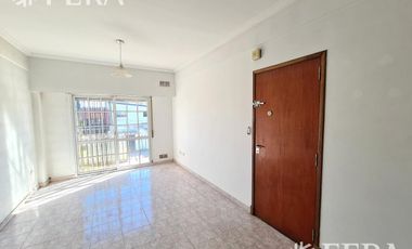 Venta Departamento 2 ambientes con cochera en Villa Dominico (26653)