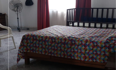 CASA-HABITACIÓN CON BODEGA EN VENTA, LOS SAUCES, TEPIC.(F)