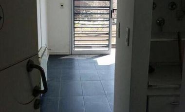 DEPTO DE 2 AMBIENTES