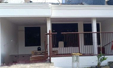 Rumah disewakan di Sukolilo, Surabaya