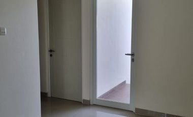 RUMAH CANTIK MODERN SIAP HUNI FREE PAJAK SHM DI PERUMAHAN MEWAH