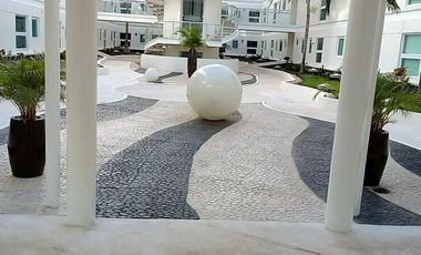 Departamento en  renta en Lagos del Sol 3 habitaciones + Cuarto de servicio
