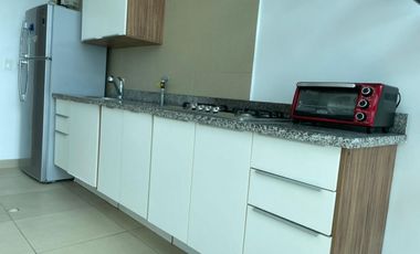 APARTAMENTO AMOBLADO de 147m2 CON TERRAZA, EN NAOS ISLAND AMADOR