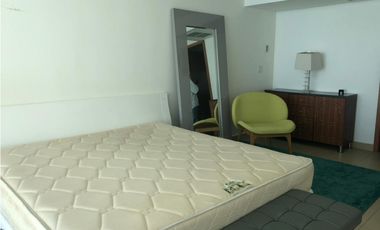 APARTAMENTO AMOBLADO de 147m2 CON TERRAZA, EN NAOS ISLAND AMADOR