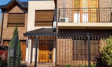 Casa en venta en Quilmes Oeste