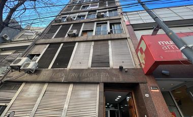 Venta Oficina 36,5m2 en Lavalle y Jean Jaures - Abasto -