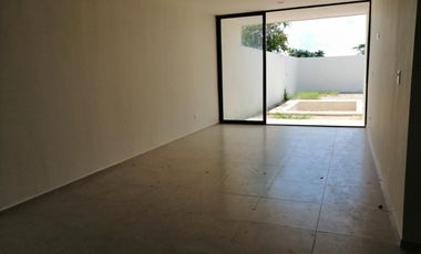 FRACC. NADIRA, PRIVADA RESIDENCIAL EN CONKAL, 3 RECÁMARAS