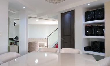 casa en venta en ciudad jardín. Cod V25213