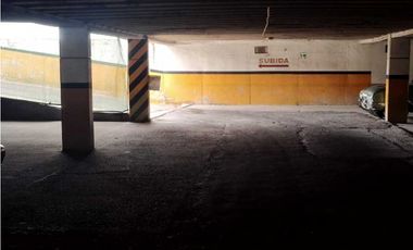 VENTA DE COCHERA CON EXCELENTE UBICACIÓN, PLENA CIUDAD DE MENDOZA