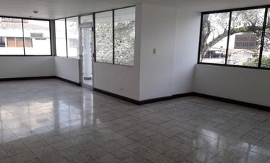 apartamento en venta en granada norte. Cod V9866
