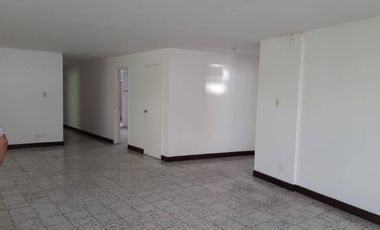apartamento en venta en granada norte. Cod V9866