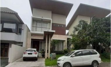Rumah 2 Lantai Luas 180 di IJEN Nirwana Malang