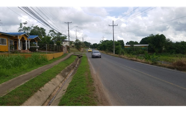 Se Vende Casa De Esquina para Uso Comercial en La Chorrera de 675  mt2