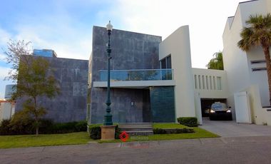 Casa de Lujo con Alberca en venta Pontevedra Andares