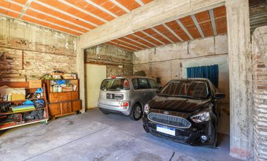 EN VENTA - GALPÓN - BARRIO LAS DELICIAS
