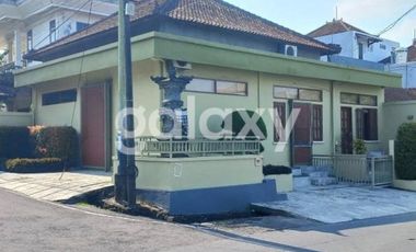 OVERKONTRAK OFFICE / GUDANG DI BATU BIDA KEROBOKAN BADUNG, BALI