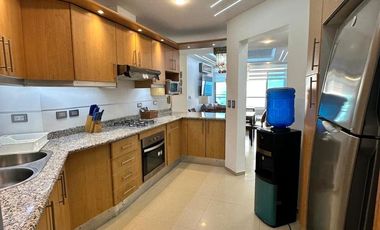 VENDO HERMOSO DEPARTAMENTO FULL AMOBLADO EN TONSUPA EXCELENTE VISTA