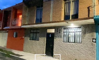Encantadora casa en venta en Col. Eduardo Ruiz
