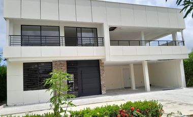 casa en venta en terranova de indias. Cod V17669