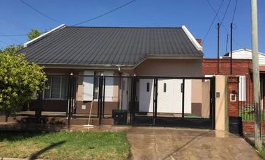 Excelente casa en Berazategui