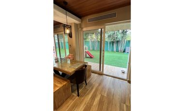 SE VENDE CASA EN COSTA DEL ESTE