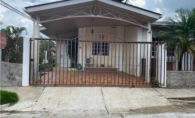 CASA UNIFAMILIAR LAS CUMBRES VENTA RAPIDA
