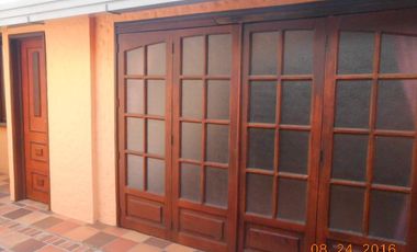 casa en venta en los patios. Cod V2856