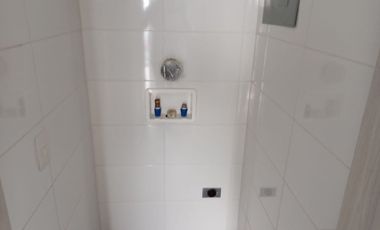 Suite de venta en el Edificio Agora 21, sector Mall del Sol, 1 parqueo.