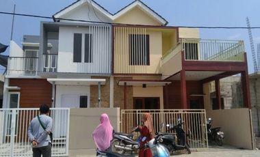 Promo Rumah 2 Lantai 300 Jutaan Aja di Kota Mojokerto