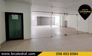 Local de arriendo en Av. 24 de Mayo – código:20289