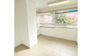 ARRIENDO CONSULTORIO MEDICO