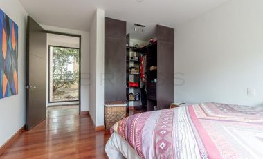 casa en arriendo/venta en la calera. Cod V6444