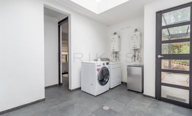 casa en arriendo/venta en la calera. Cod V6444
