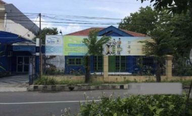 Rumah komersial area di raya sukomanunggal SBY barat