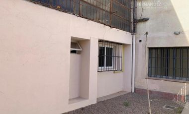SE ALQUILA Oficina Comercial Espacio Co Working 800 m2 Centro Mendoza