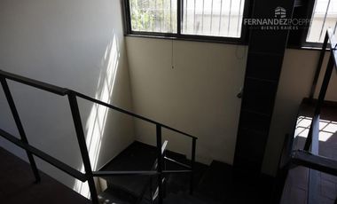 SE ALQUILA Oficina Comercial Espacio Co Working 800 m2 Centro Mendoza