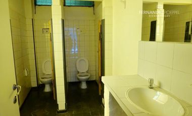 SE ALQUILA Oficina Comercial Espacio Co Working 800 m2 Centro Mendoza