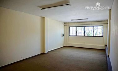 SE ALQUILA Oficina Comercial Espacio Co Working 800 m2 Centro Mendoza