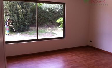 Casa en venta de 7 dorm. en Calera de Tango