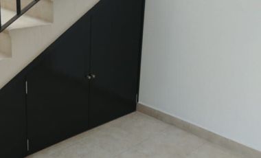 ***Casa en Renta en Villas del Castaño