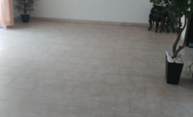 ***Casa en Renta en Villas del Castaño
