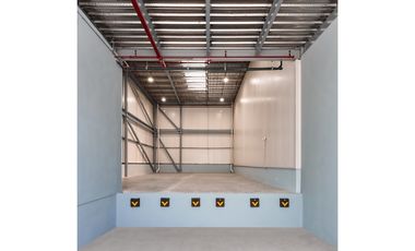 SE ALQUILA BODEGA CON ENERGIA TRIFASICA | $7x mt2